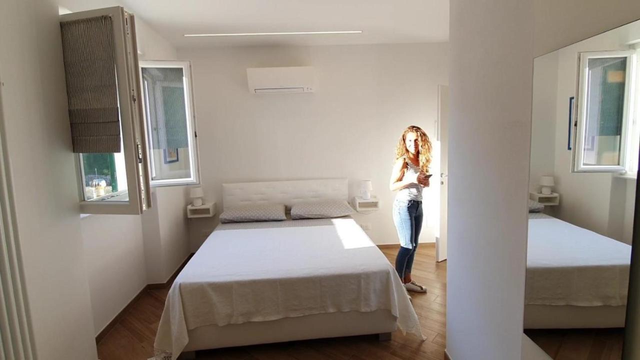 Affittacamere Benedetta E Isabelle Вернацца Экстерьер фото